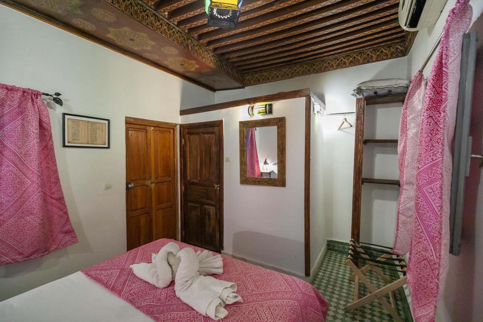 Riad Dar Omar Fes Luaran gambar